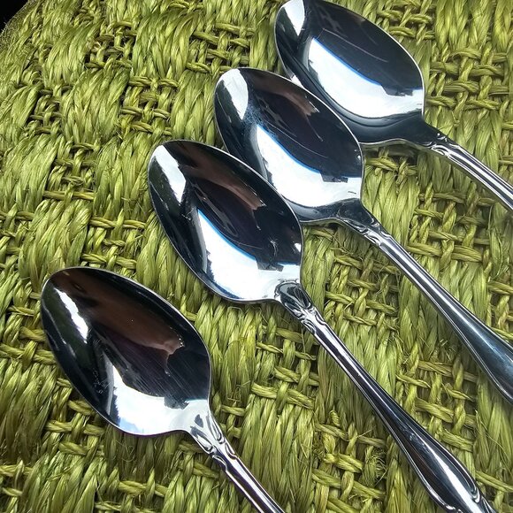 Oneida Strathmore Spoon 6" teaspoon stainless scrolls classic romantic timeless - Picture 3 of 7